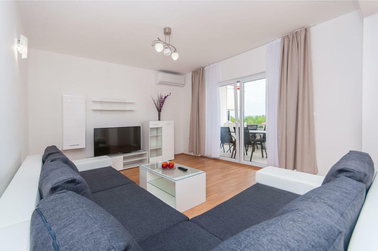 Apartman Mira- Omis Luaran gambar