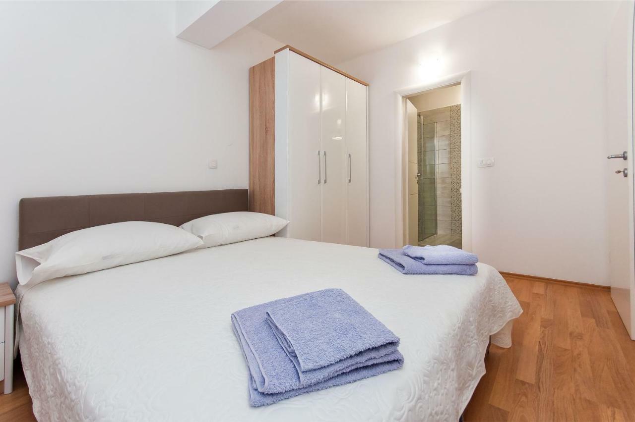 Apartman Mira- Omis Luaran gambar